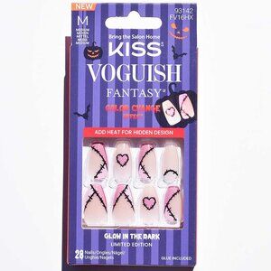 Halloween Design Glow in the Dark Nails - Acrobats